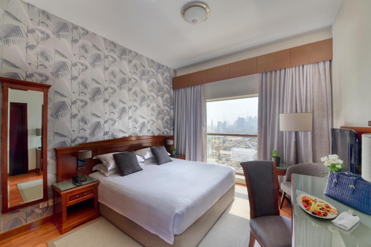 Majestic City Retreat Hotel Дубай Екстериор снимка